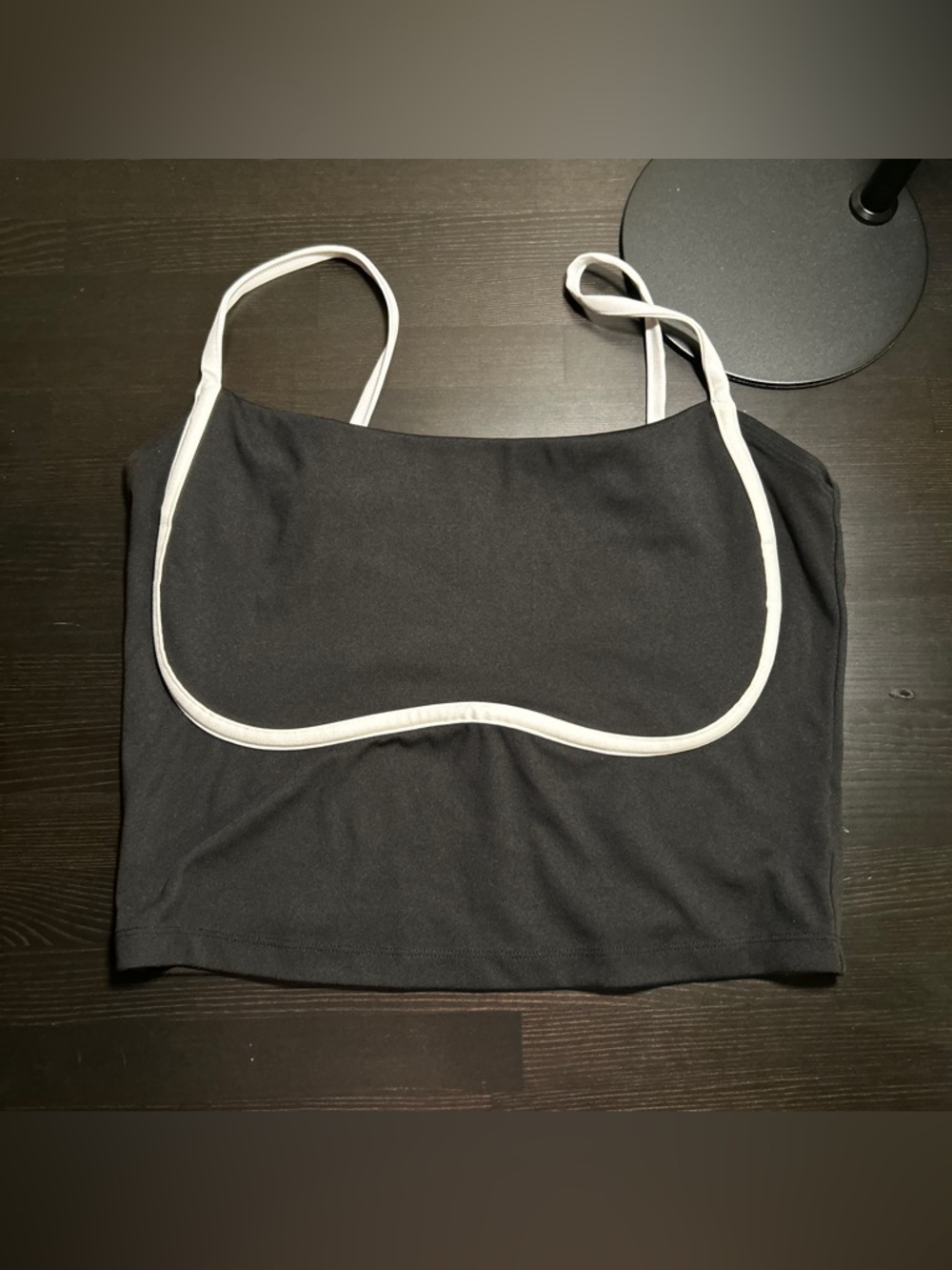 Gilly Hicks Active Recharge Under-Bust Tank Top - Black/white (size Large Curvy)